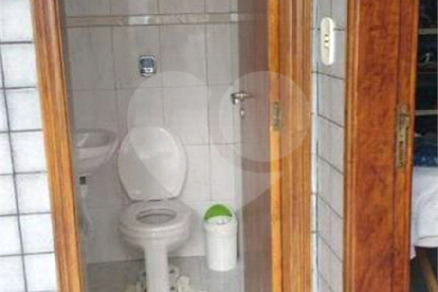 Sobrado à venda com 3 quartos, sendo 1 suíte,  em Vila Guilherme, São Paulo, SP