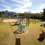 Casa à venda com 3 quartos, sendo 2 suítes, no condomínio Altos de São Roque, São Roque - SP