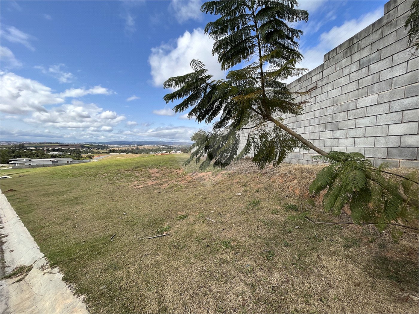 Terreno à venda no condomínio Up Residencial, Votorantim - SP