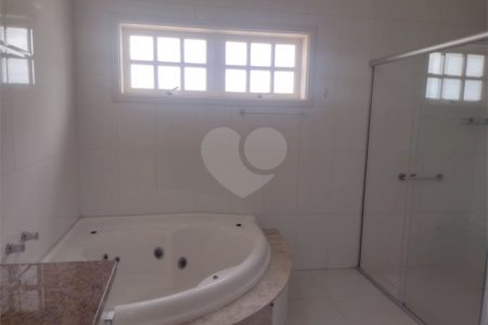 Casa para alugar com 3 suítes em Loteamento Aldeia da Mata, Votorantim, SP
