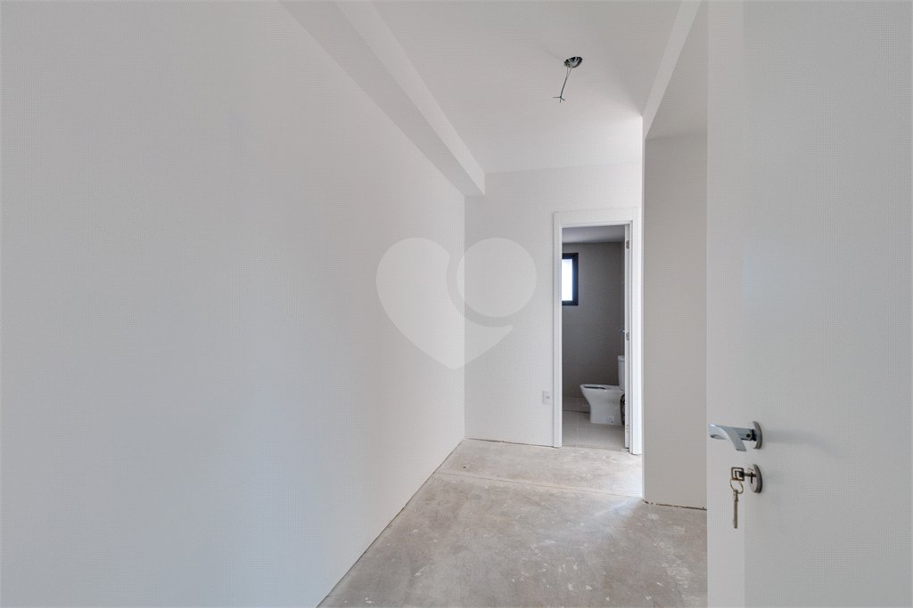 Apartamento à venda com 4 quartos, sendo 3 suítes,  em Brooklin, São Paulo, SP