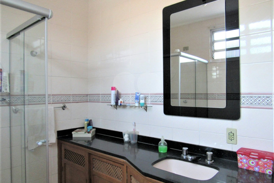 Sobrado à venda com 3 quartos, sendo 1 suíte, em Vila Mascote, São Paulo, SP