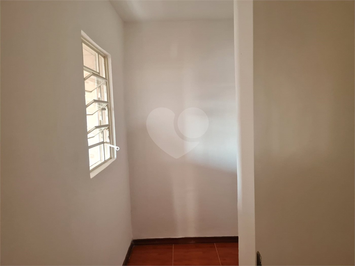 Sobrado à venda com 2 quartos, sendo 1 suíte, em Jardim Ivana, São Paulo, SP