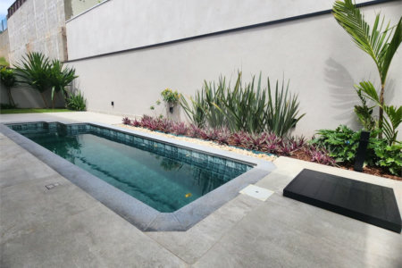 Casa à venda com 3 suítes no condomínio Terras de São Francisco, Vinhedo - SP