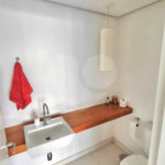 Apartamento à venda com 3 suítes em Vila Romana, São Paulo, SP