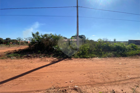 Terreno à venda no condomínio Terreno na Rua Realeza,500, Ponta Porã - MS