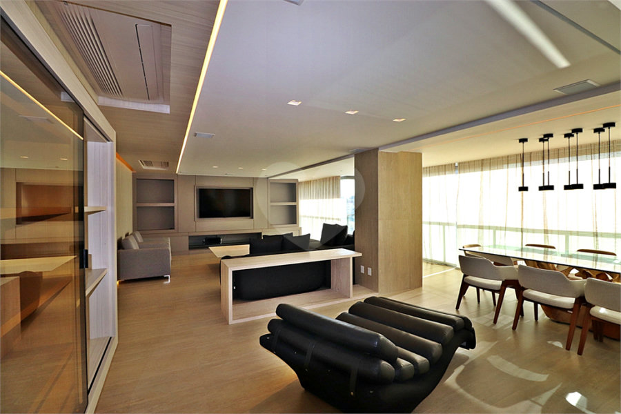 Apartamento à venda com 4 suítes em Santana, São Paulo, SP