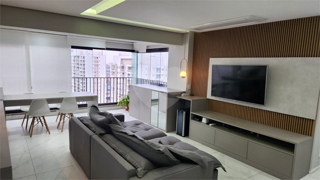 Apartamento à venda com 2 suítes em Tatuapé, São Paulo, SP