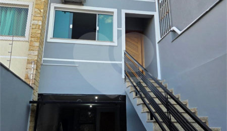 Sobrado à venda com 3 quartos, sendo 1 suíte,  em Vila Gustavo, São Paulo, SP