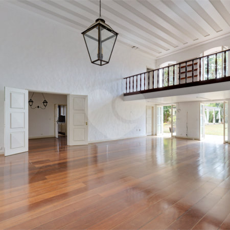 Casa à venda com 4 suítes em Chácara Flora, São Paulo, SP