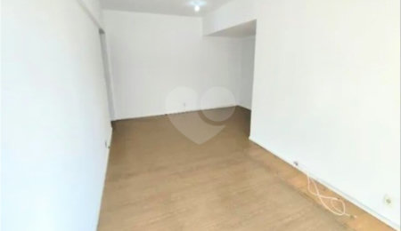 Apartamento à venda com 2 quartos, sendo 1 suíte,  em Botafogo, Rio de Janeiro, RJ