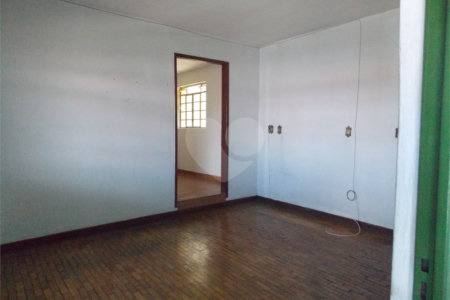 Casa à venda com 4 quartos em Jardim São Cristóvão, Bragança Paulista, SP