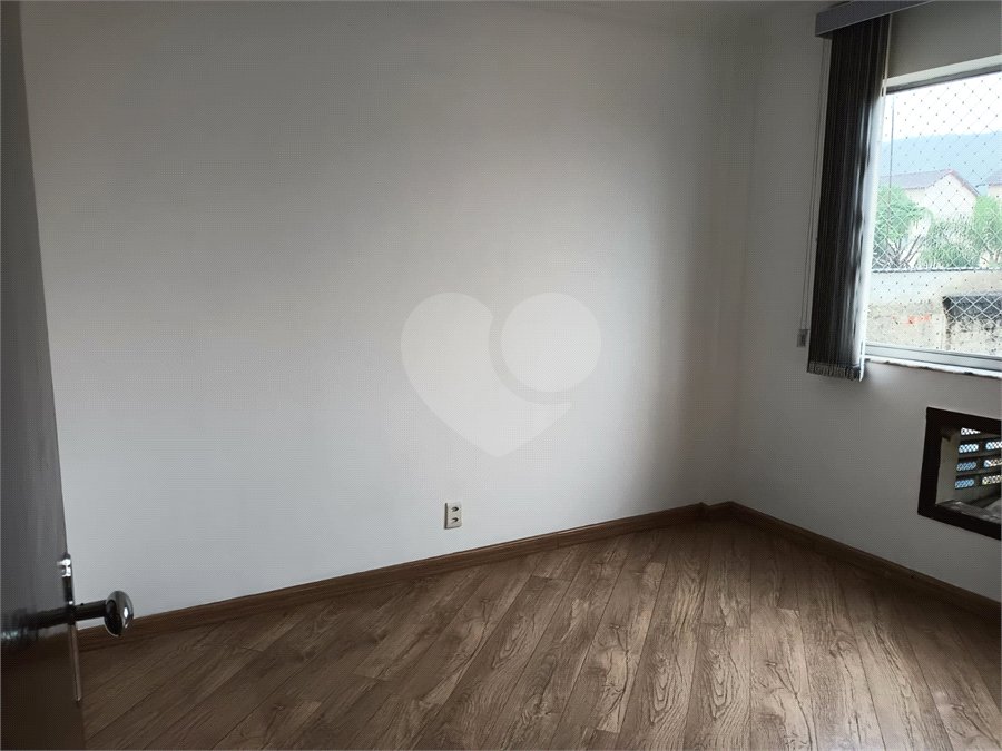 Apartamento à venda com 2 quartos em Inhoaíba, Rio de Janeiro, RJ