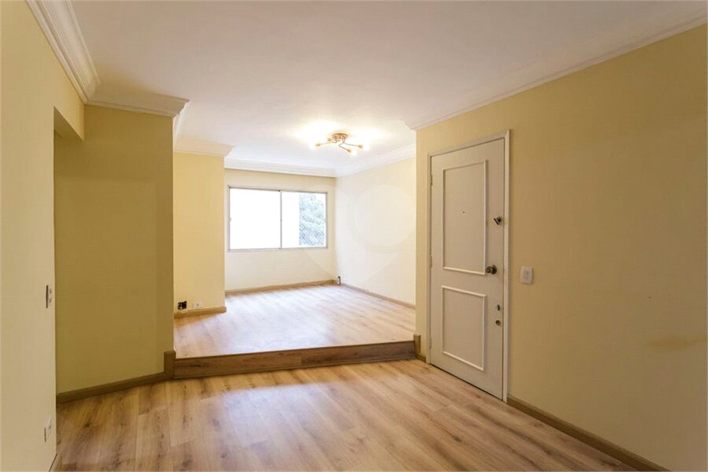 Apartamento à venda com 2 quartos, sendo 1 suíte, em Vila Uberabinha, São Paulo, SP