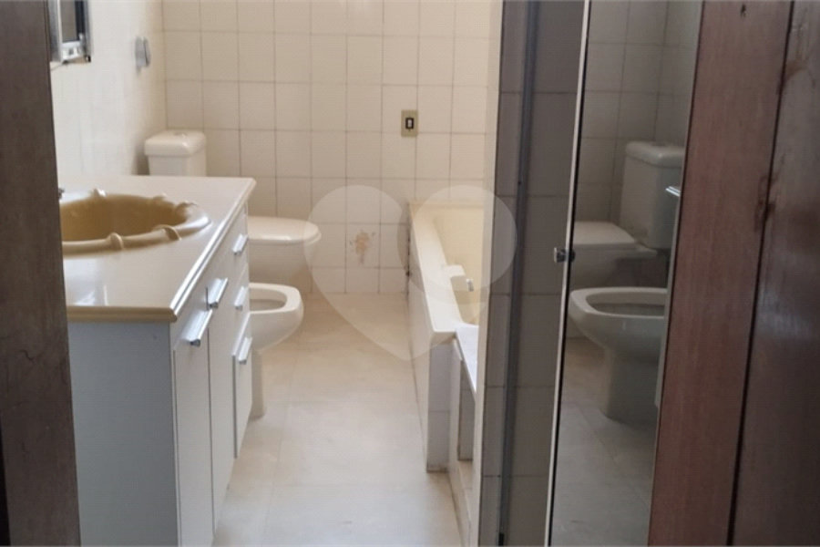 Sobrado à venda com 3 quartos, sendo 2 suítes, em Vila Guilherme, São Paulo, SP