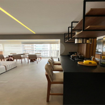Apartamento à venda com 3 quartos, sendo 1 suíte, em Jardim Prudência, São Paulo, SP