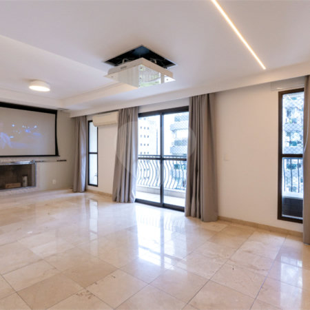Apartamento à venda com 3 suítes em Vila Nova Conceição, São Paulo, SP