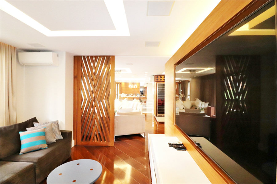 Apartamento à venda com 5 quartos, sendo 2 suítes, em Santana, São Paulo, SP