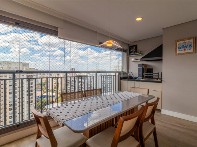 Apartamento à venda com 3 quartos, sendo 1 suíte,  em Chácara Flora, São Paulo, SP