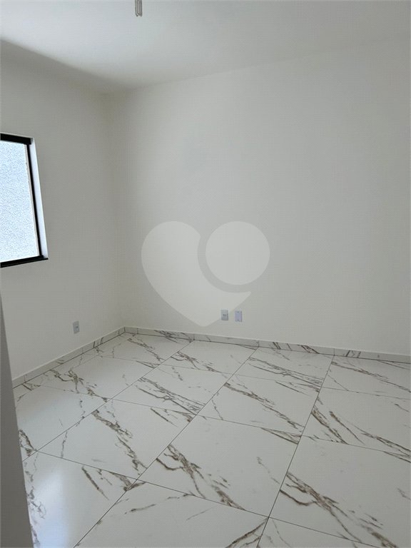 Casa à venda com 2 quartos, sendo 1 suíte, em Residencial Antares, Taubaté, SP
