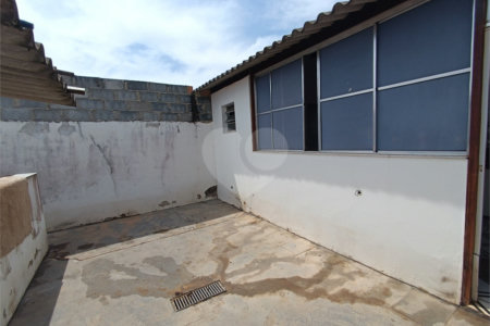 Casa à venda com 2 quartos, sendo 1 suíte, em Reneville, Mairinque, SP