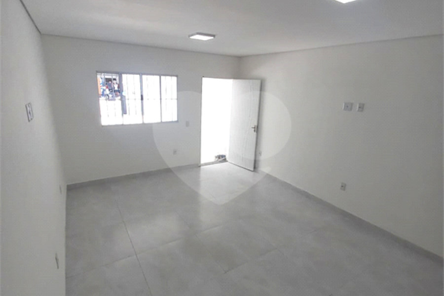 Sobrado à venda com 3 suítes em Jaçanã, São Paulo, SP