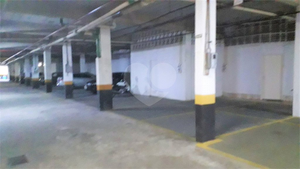 Casa à venda com 3 quartos, sendo 1 suíte,  no condomínio Jardim das Palmas, São Paulo - SP