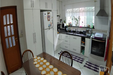 Sobrado à venda com 3 quartos, sendo 1 suíte, em Tucuruvi, São Paulo, SP