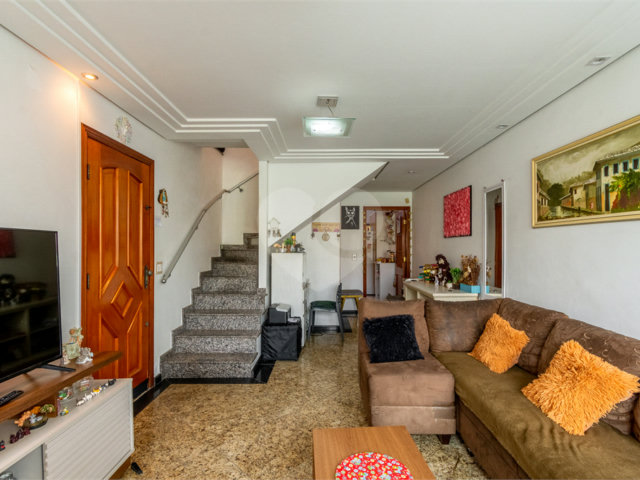 Sobrado à venda com 4 quartos, sendo 3 suítes,  em Tucuruvi, São Paulo, SP