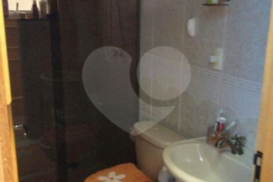 Sobrado à venda com 3 quartos, sendo 1 suíte, em Vila Nova Cachoeirinha, São Paulo, SP