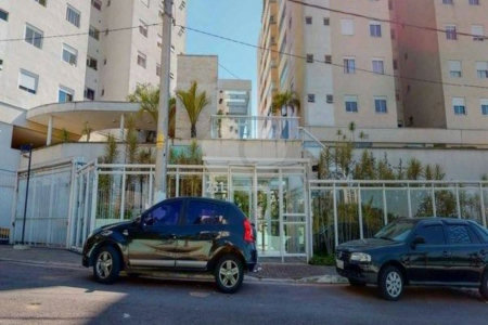 Apartamento à venda com 3 suítes em Vila Suzana, São Paulo, SP