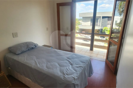 Casa à venda com 4 quartos, sendo 2 suítes, no condomínio Delle Stelle, Louveira - SP
