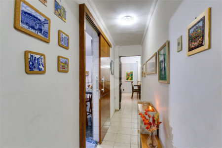 Casa à venda com 3 quartos, sendo 1 suíte, em Guarapiranga, São Paulo, SP