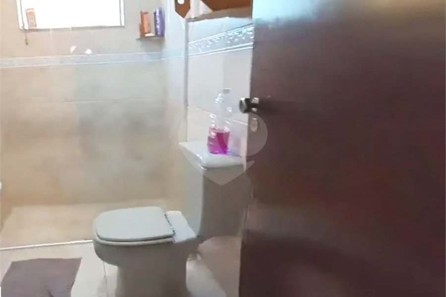 Belíssima casa com 04 dormitórios em Itanhaém
