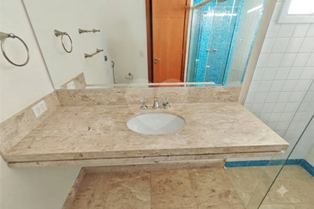 Exclusividade e Sofisticação no Swiss Park: O Sobrado Perfeito em São Carlos, com, 3 suites,2 salas, área Gourmet, persianas blackout automatizadas.
