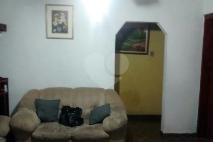 Casa à venda com 4 quartos, sendo 1 suíte,  em Tucuruvi, São Paulo, SP