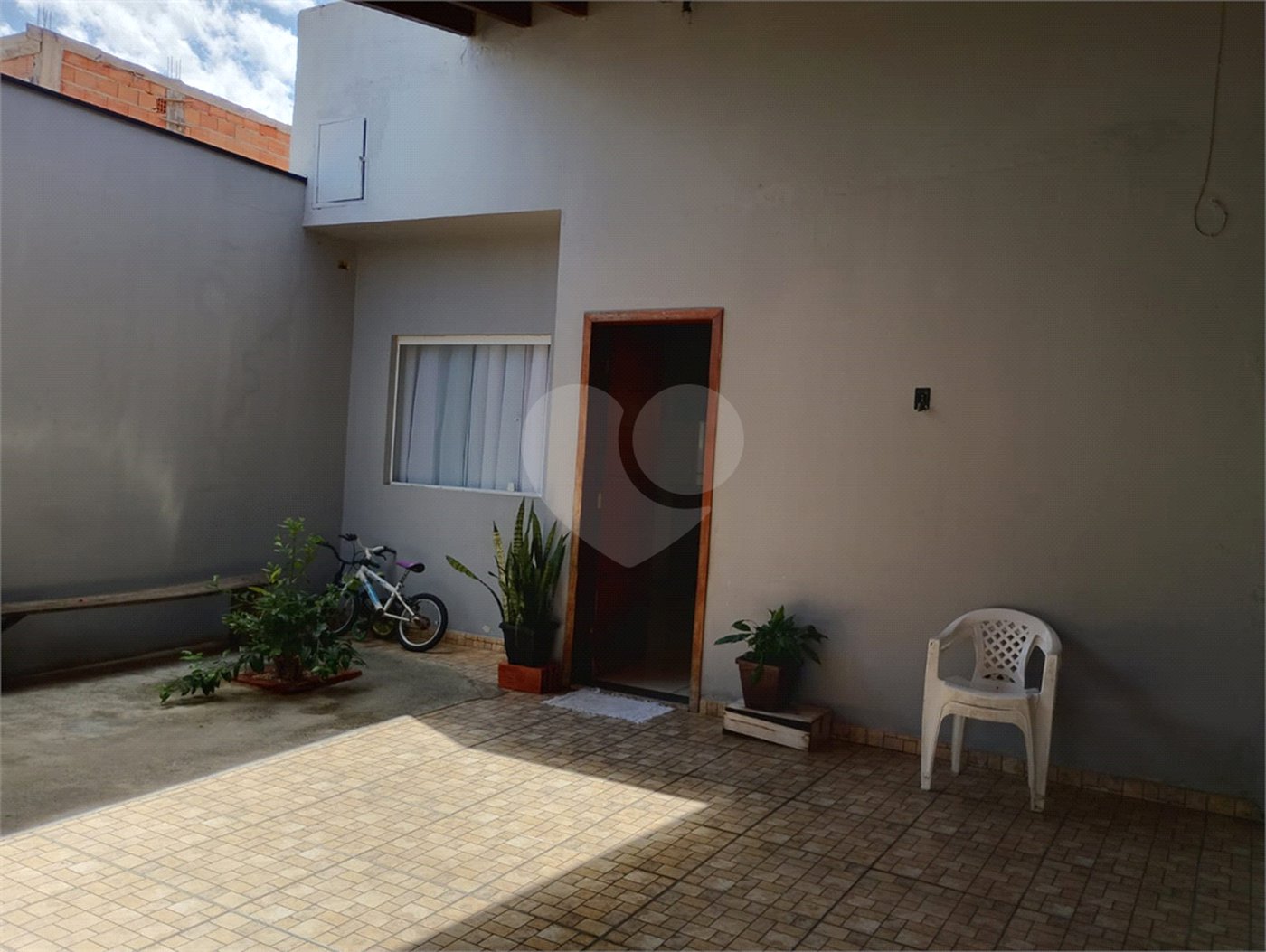 Casa à venda com 3 quartos, sendo 1 suíte, em Convívio do Santo, Porto Feliz, SP