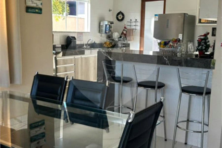 Casa à venda com 4 suítes em Caravelas, Armação dos Búzios, RJ
