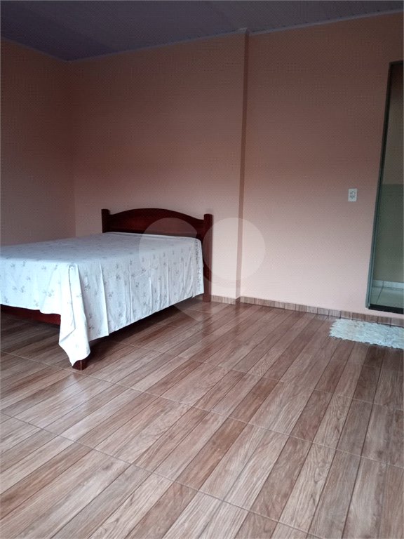Sobrado à venda com 5 quartos em Jardim Itapuã, Sorocaba, SP