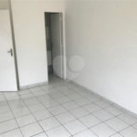Casa para alugar com 3 quartos, sendo 1 suíte, em Vila Isolina Mazzei, São Paulo, SP