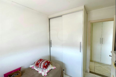 Apartamento à venda com 3 quartos, sendo 1 suíte, em Vila Galvão, Guarulhos, SP