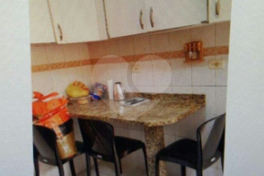 Sobrado à venda com 3 quartos, sendo 1 suíte, em Vila Prudente, São Paulo, SP