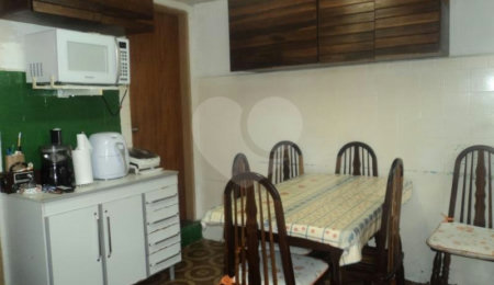 Sobrado à venda com 5 quartos, sendo 3 suítes,  em Belenzinho, São Paulo, SP