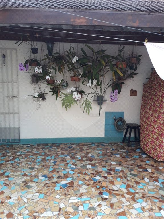 Casa à venda com 2 quartos, sendo 1 suíte,  em Vila Anastácio, São Paulo, SP