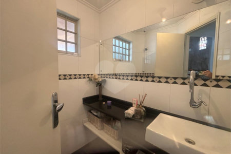 Casa à venda com 3 quartos, sendo 1 suíte, no condomínio Ibiti do Paço, Sorocaba - SP
