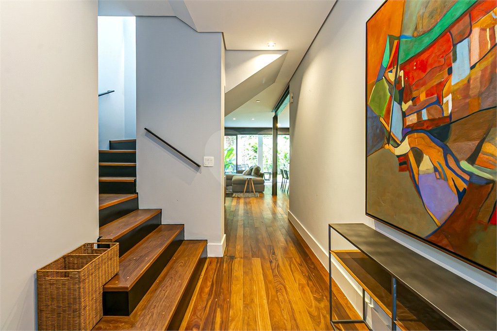 Casa à venda ou para alugar com 3 suítes no condomínio Palm Hill, São Paulo - SP