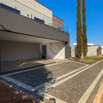 Casa à venda com 5 suítes no condomínio Nova Jerusalém - Jardinópolis, Jardinópolis - SP