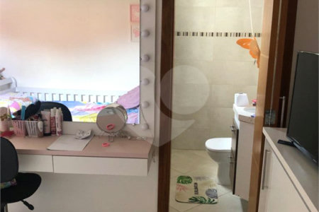 Casa à venda com 3 suítes em Mogi Moderno, Mogi das Cruzes, SP