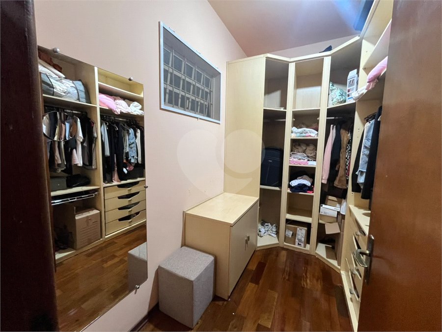 Casa à venda com 3 quartos, sendo 1 suíte, em Parque Santa Marta, São Carlos, SP