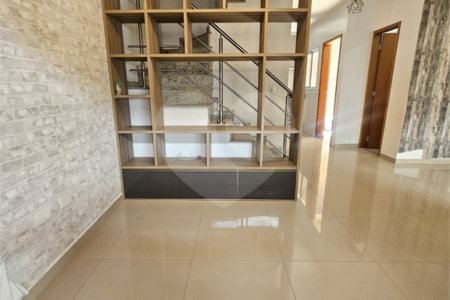 Sobrado à venda com 3 quartos, sendo 1 suíte,  em Vila Nivi, São Paulo, SP